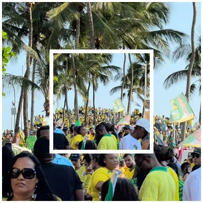Ato em apoio a Flávio Bolsonaro reúne multidão na orla de Salvador