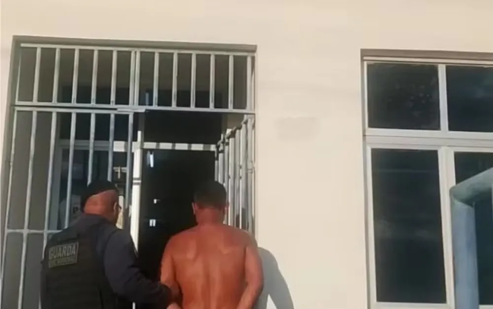 Suspeito de queimar esposa com óleo quente é preso em flagrante 